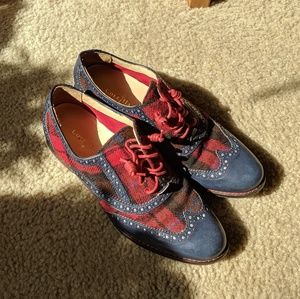 Cole Haan Two Tone Brogue Derby, size 7